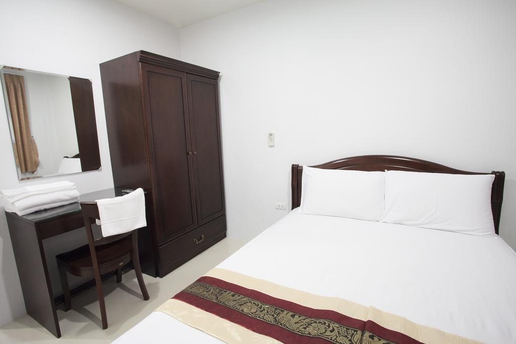Su 22 Hotel Bangkok Buitenkant foto