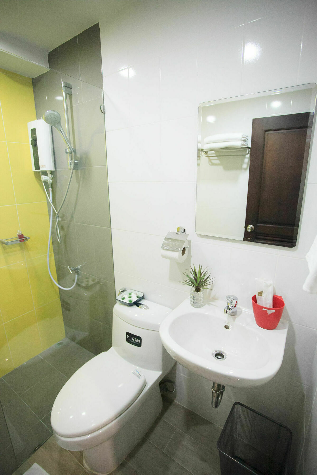 Su 22 Hotel Bangkok Buitenkant foto